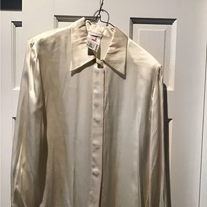So soft; 100% silk long sleeve blouse